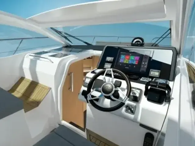 Sealine S 335