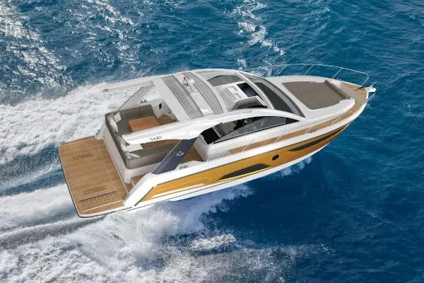 2024 Sealine s 430