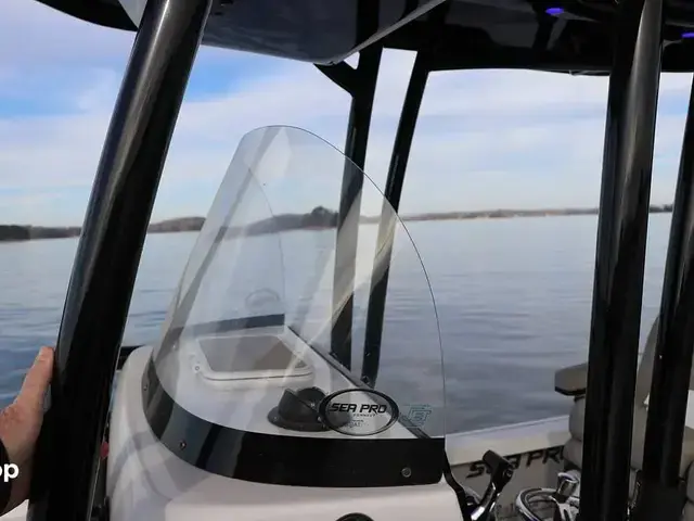 Sea Pro 248 Bay