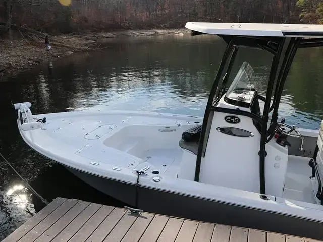 Sea Pro 248 Bay