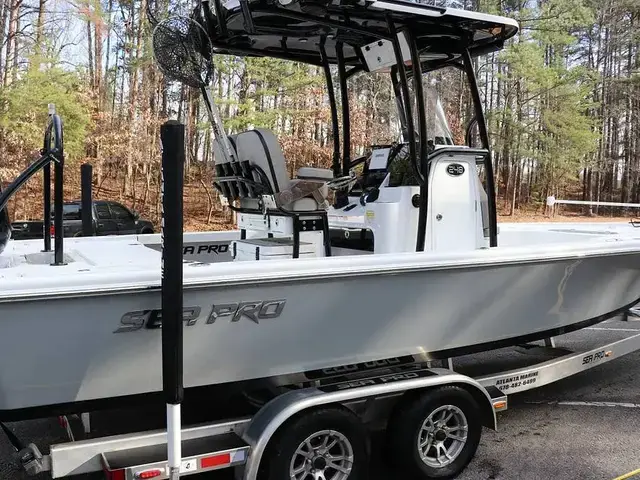 Sea Pro 248 Bay