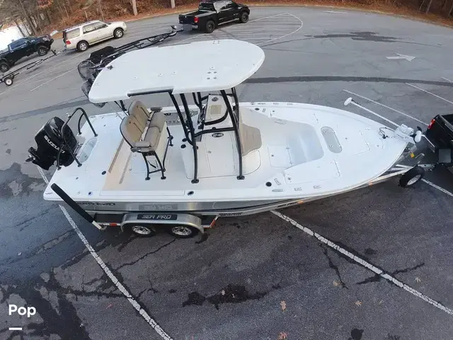 Sea Pro 248 Bay