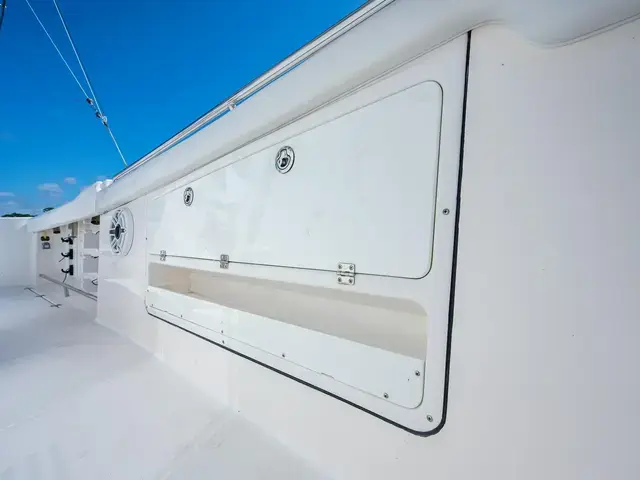 Robalo R300 Center Console