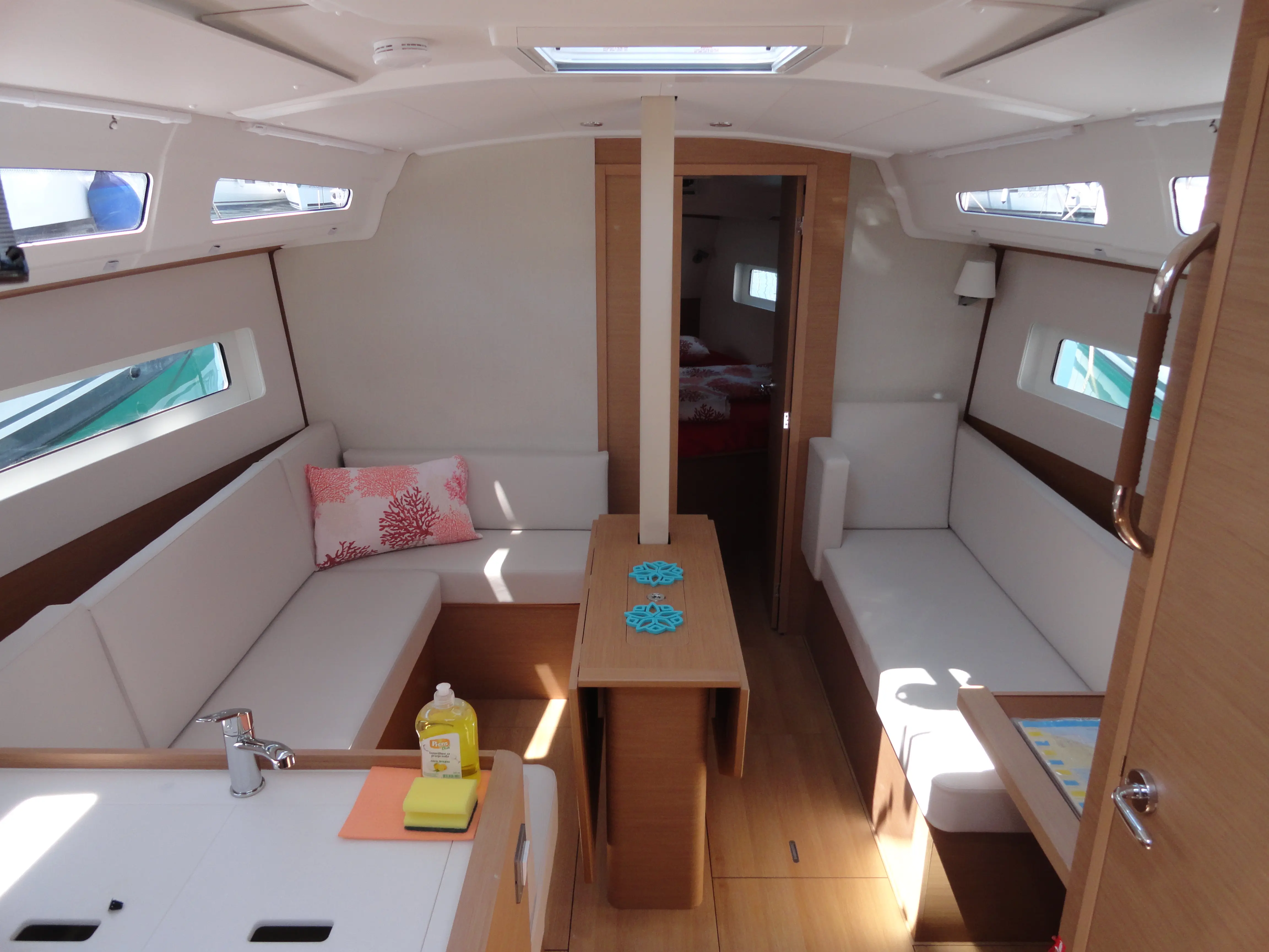 2023 Jeanneau sun odyssey 380