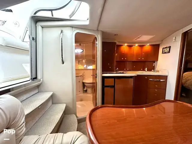 Sea Ray 370