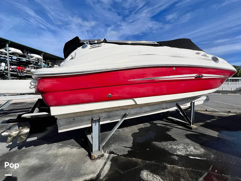 2007 Sea Ray 240 sundeck