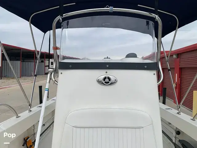 Boston Whaler 190 Outrage