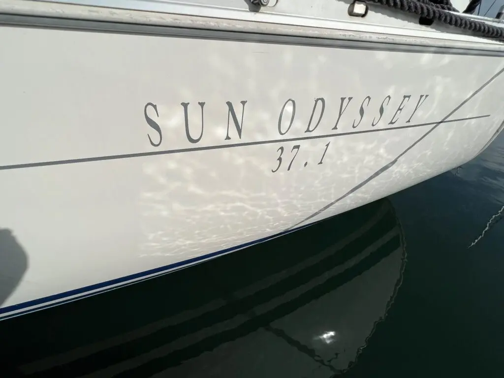 1995 Jeanneau sun odyssey 37.1