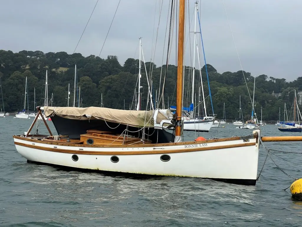 1989 Boatyard heard 28