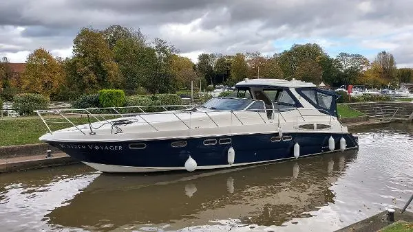 2004 Sealine s48