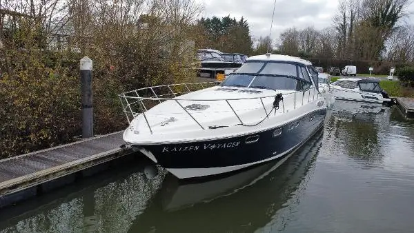 2004 Sealine s48