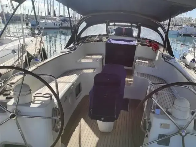 Jeanneau 54 Deck salon