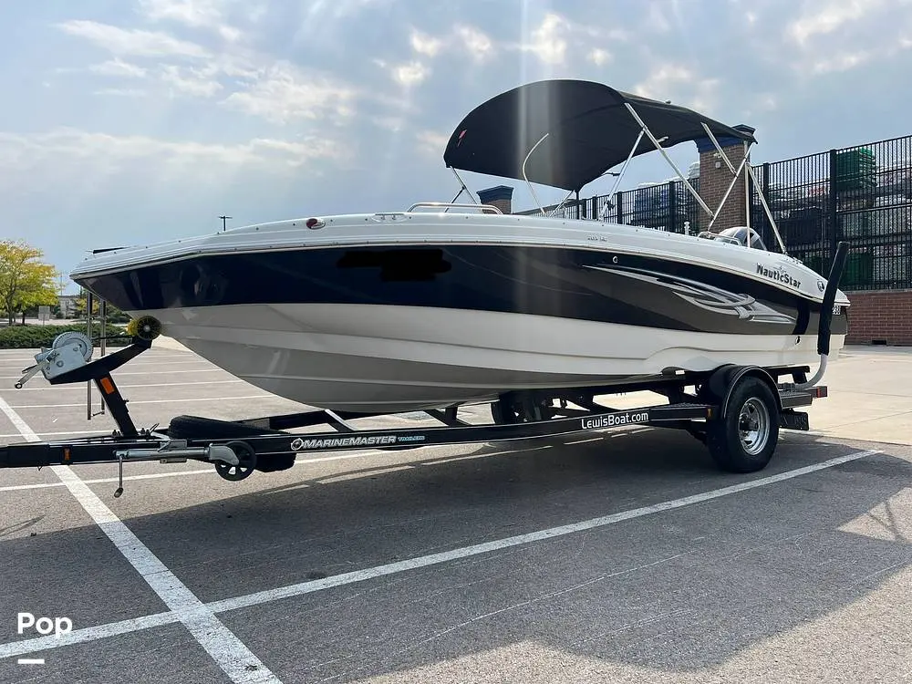 2014 Nauticstar 203 sc