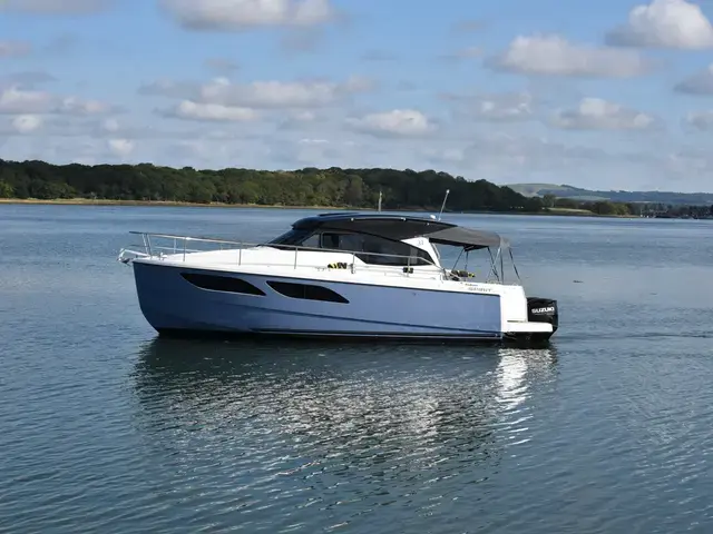 Rodman Spirit 31 Outboard