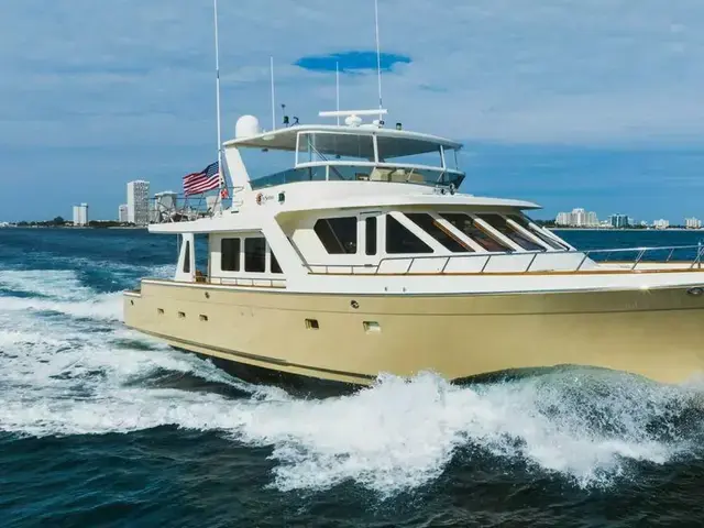 Offshore Yachts 72 Pilot House