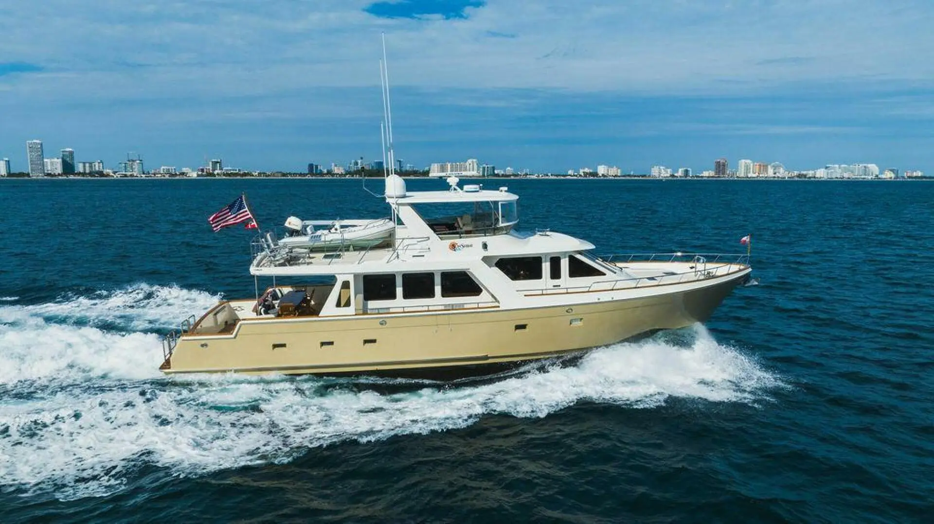 2006 Offshore 72 pilot house