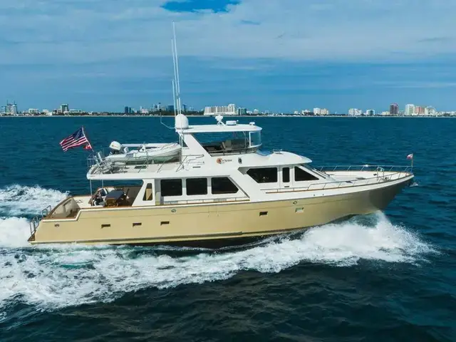 Offshore Yachts 72 Pilot House