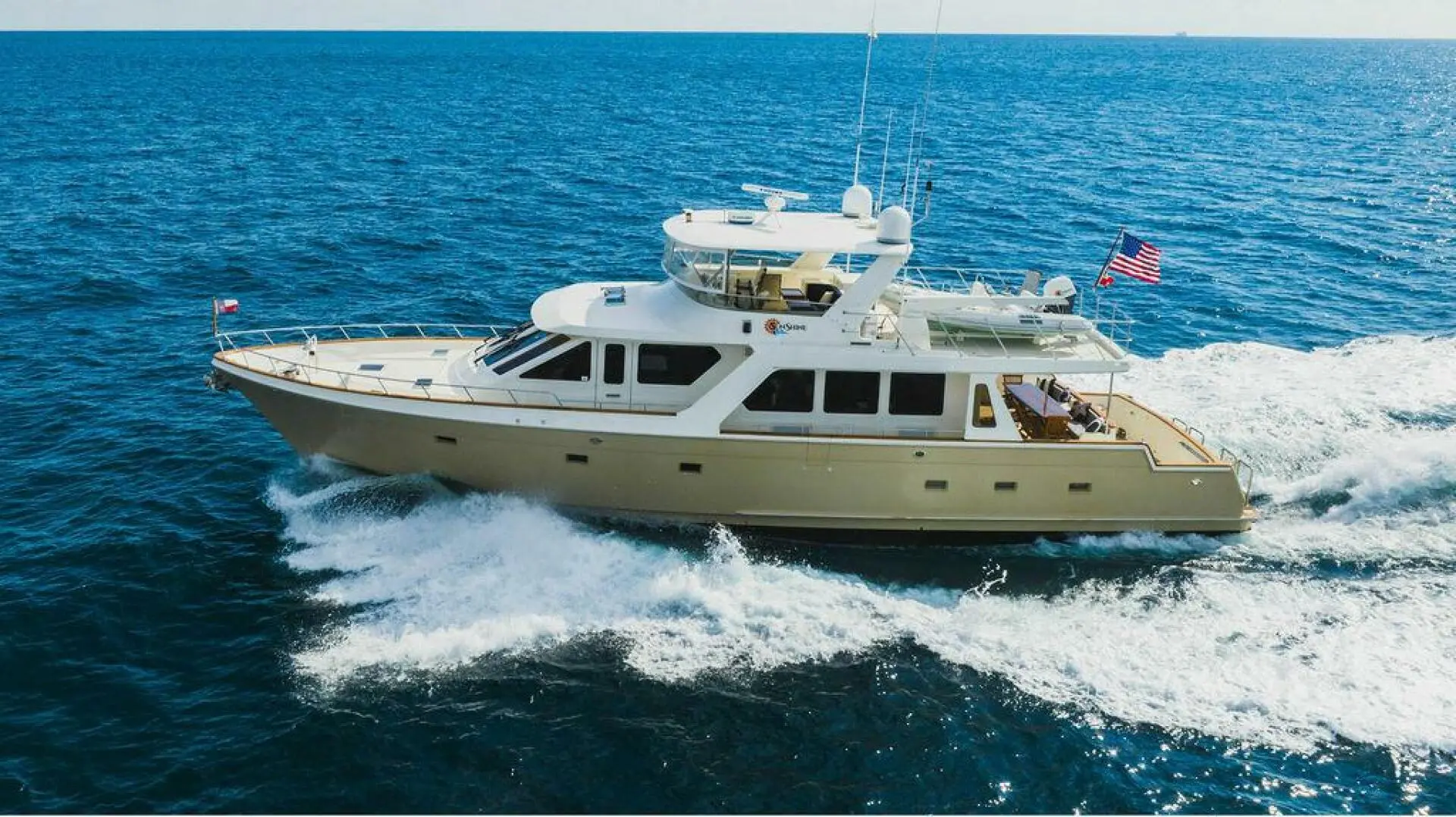 2006 Offshore 72 pilot house