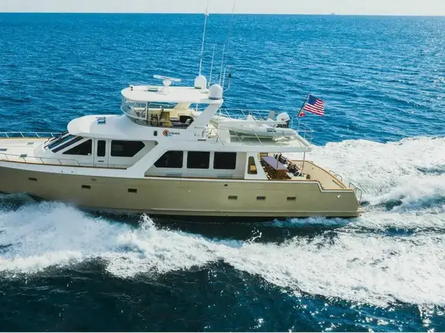 Offshore Yachts 72 Pilot House