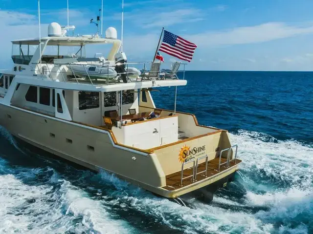 Offshore Yachts 72 Pilot House