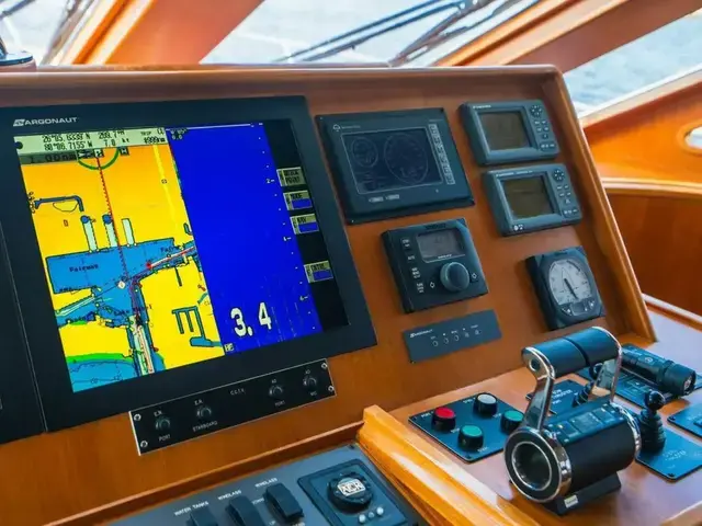 Offshore Yachts 72 Pilot House