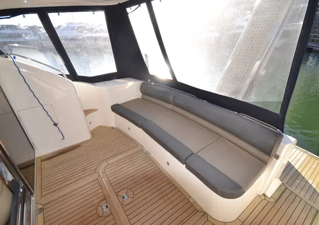 Princess 40 Flybridge