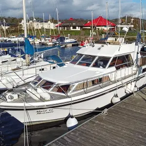 1984 Neptunus 106 Flybridge