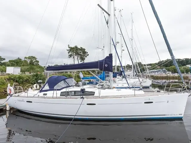 Beneteau Oceanis 43