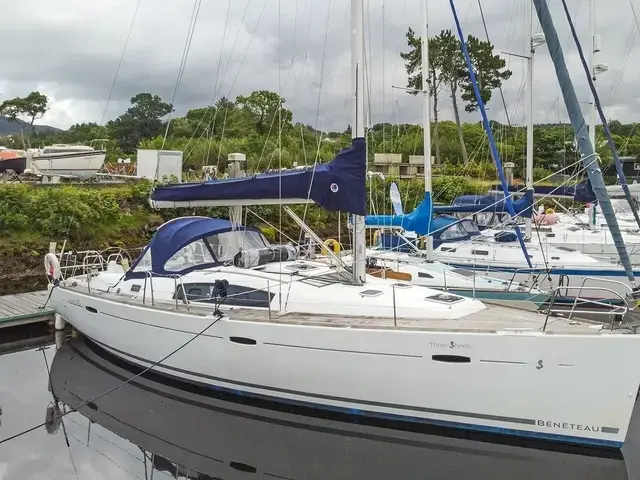 Beneteau Oceanis 43