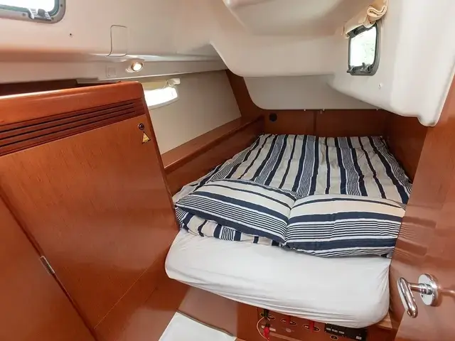 Beneteau Oceanis 43