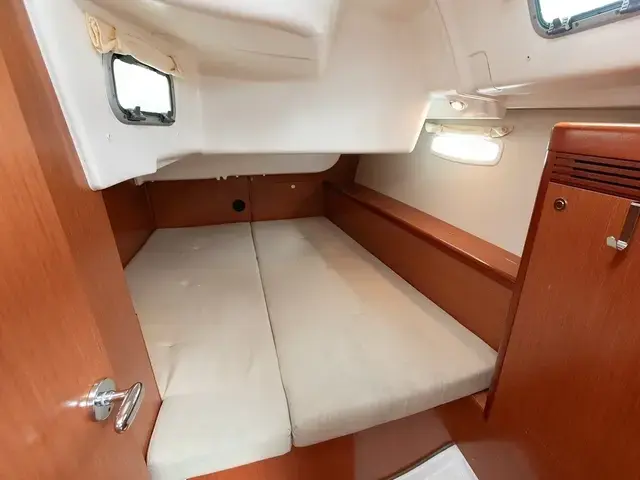 Beneteau Oceanis 43