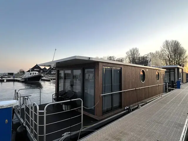 Nordic Season Met Ligplaats NS 40 Eco 36m2 Houseboat