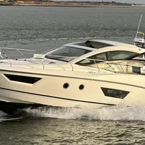 2016 Beneteau Gran Turismo 40