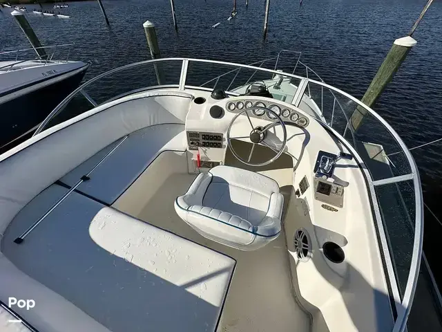 Bayliner Ciera 288 Command Bridge