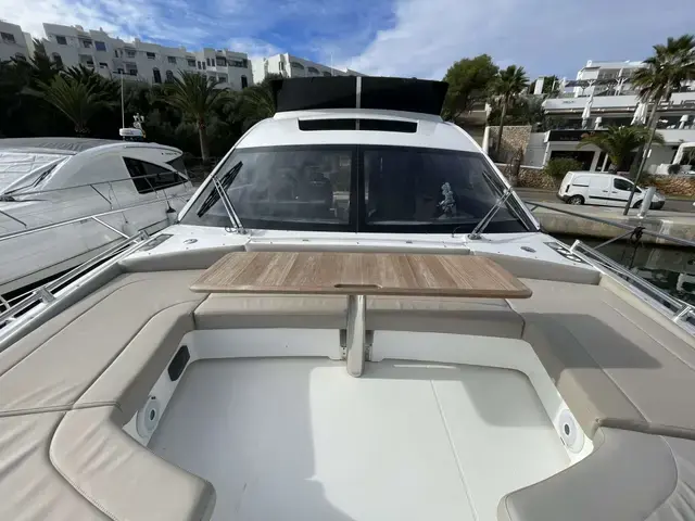 Fairline Squadron 53