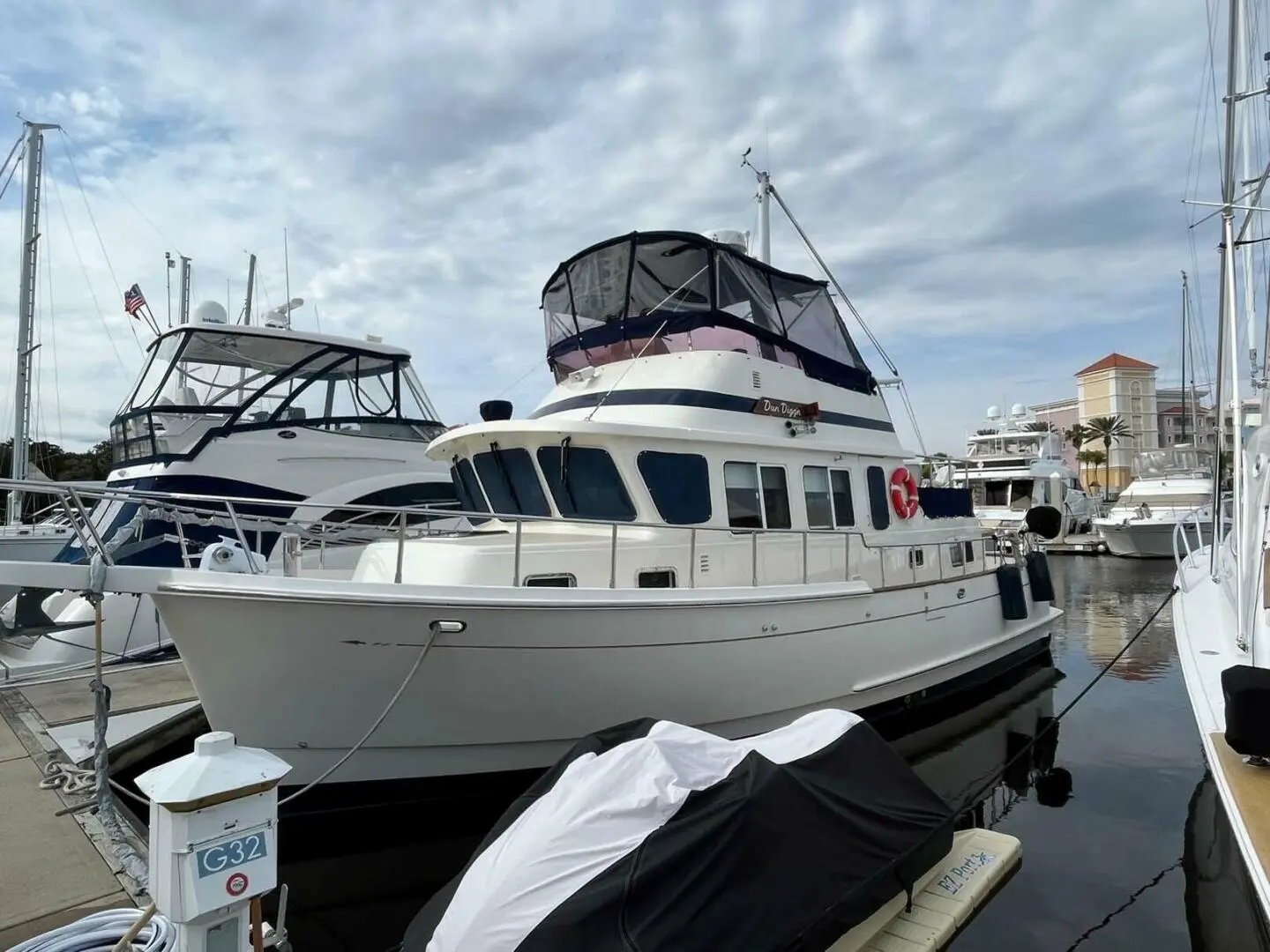 2004 Selene trawler