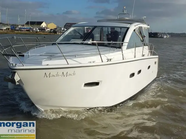 Sealine Sc 35