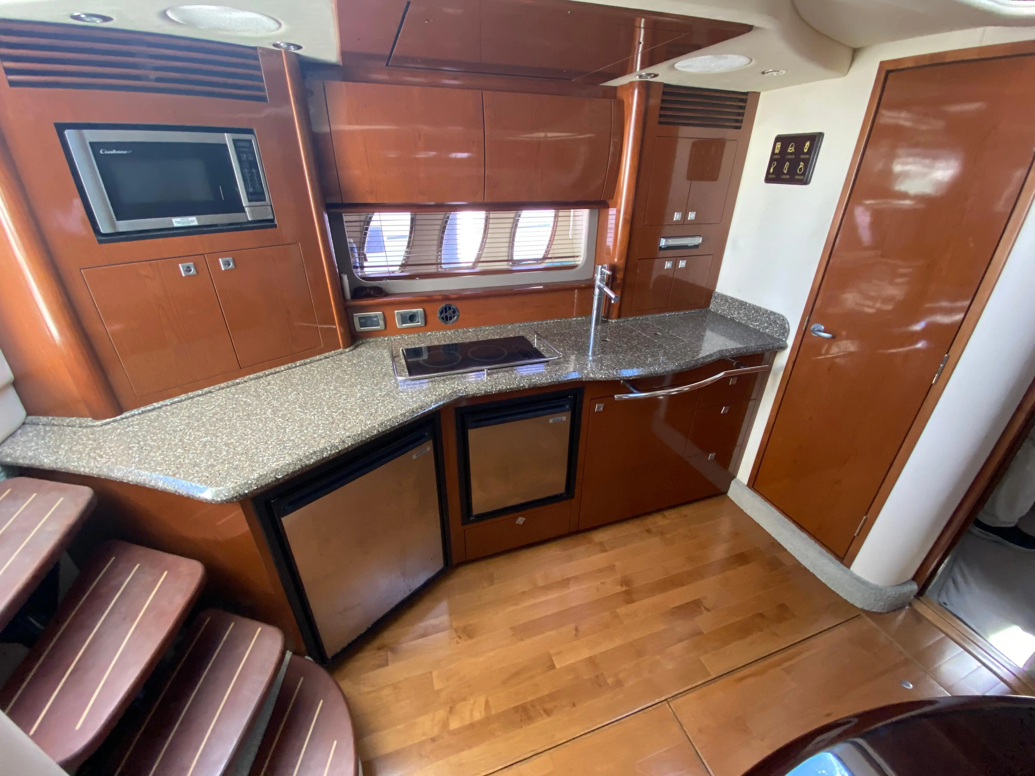 2009 Sea Ray 425