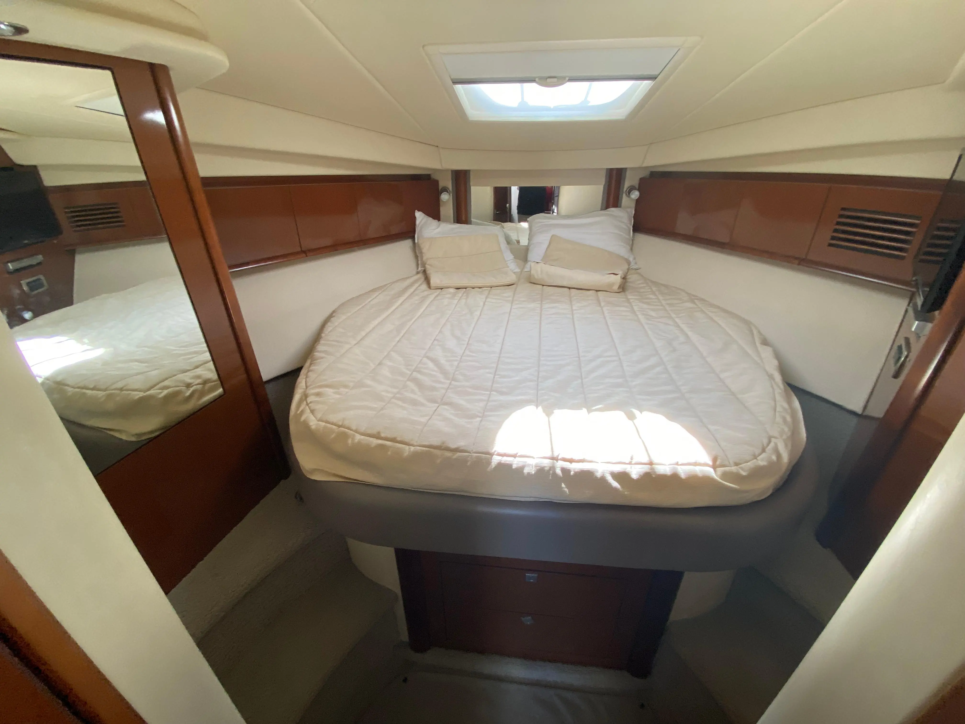 2009 Sea Ray 425