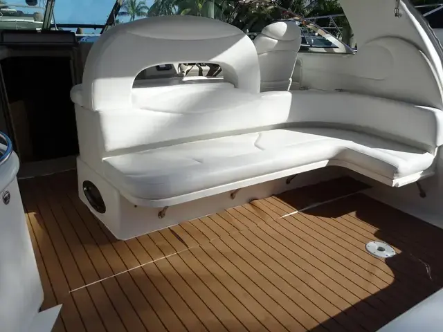 Sea Ray Sundancer 410