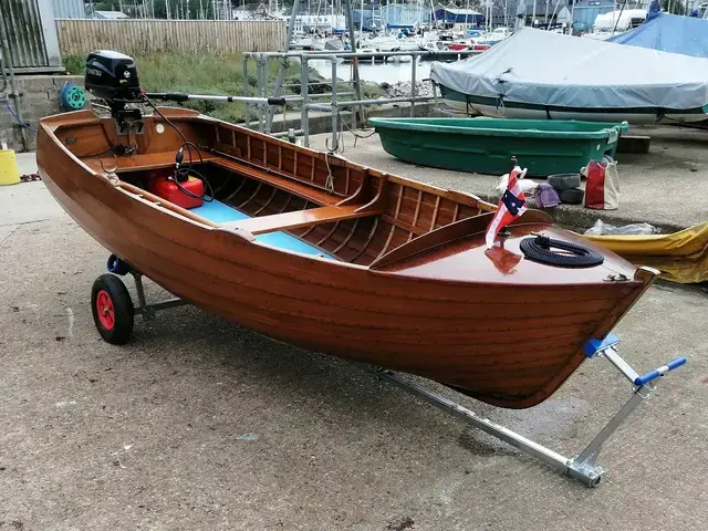 Classic Moorman Bros Clinker Rowing Dinghy