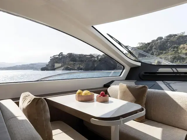 Azimut 72 Flybridge