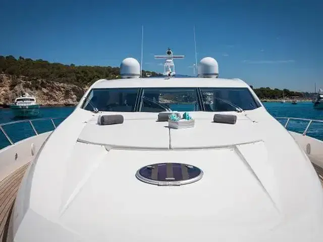 Sunseeker Predator 82