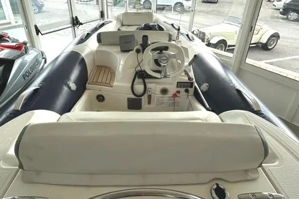 2011 Avon seasport jet 380