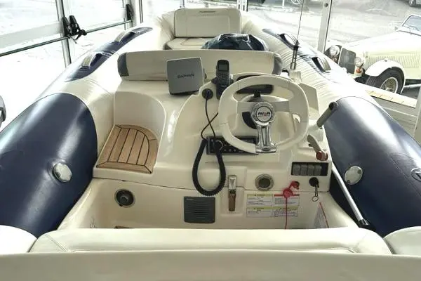 2011 Avon seasport jet 380