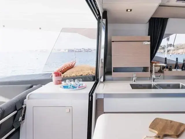 Fountaine Pajot Aura 51