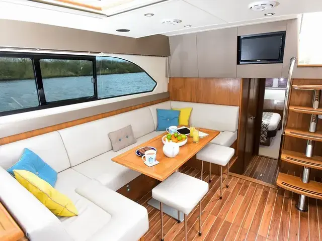 Haines 42 Elegance