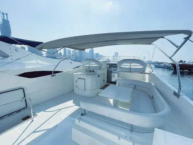 Ferretti Yachts 80