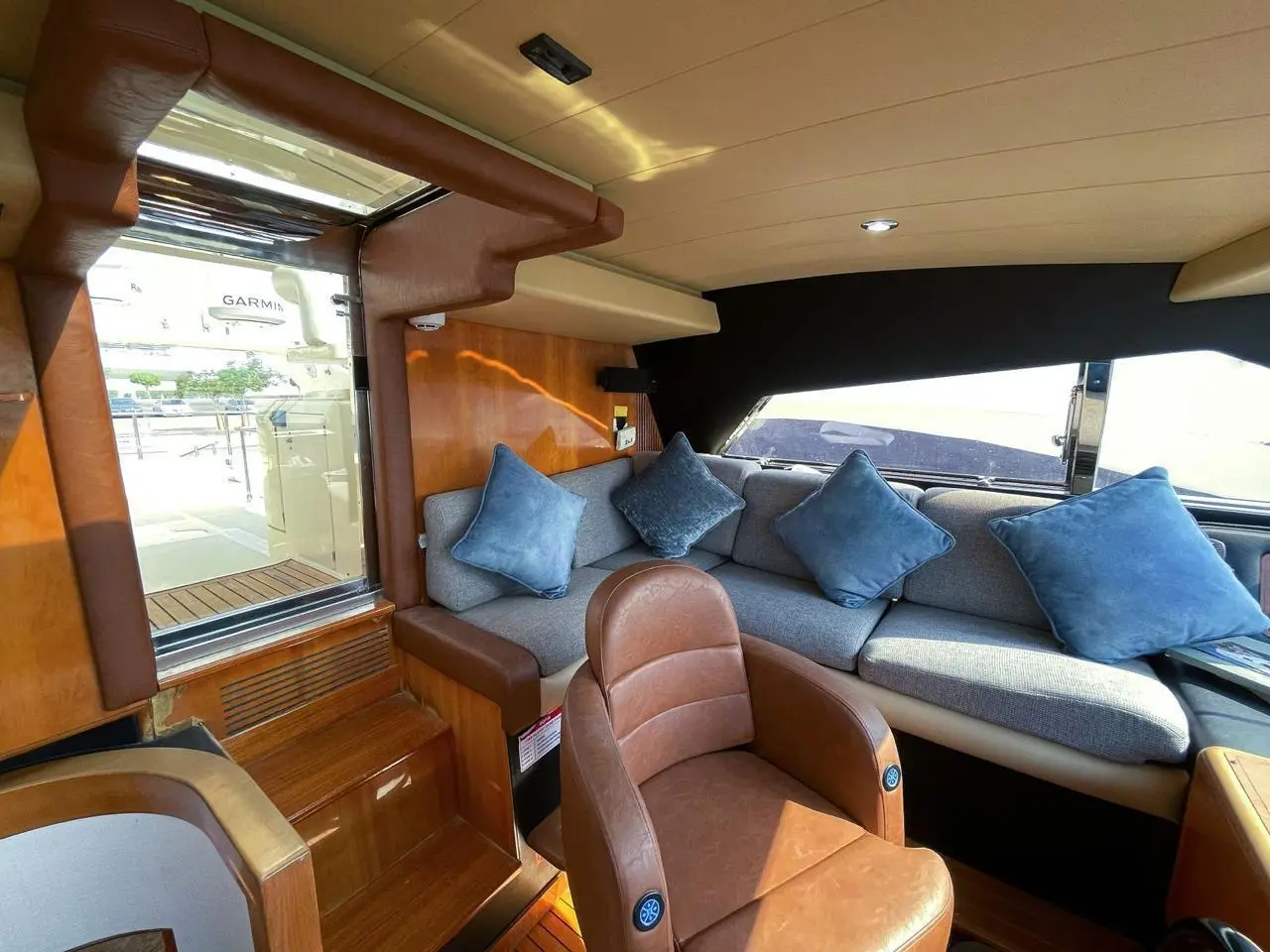 2002 Ferretti 80