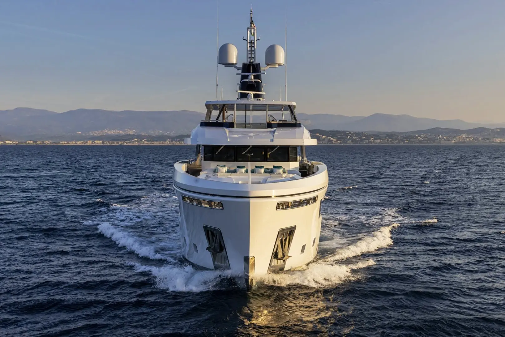 2021 Explorer explorer 38 m